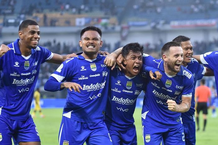 Tiket Ludes, Laga Persib vs Persija di GBLA Tanpa Kehadiran Suporter Tim Tamu